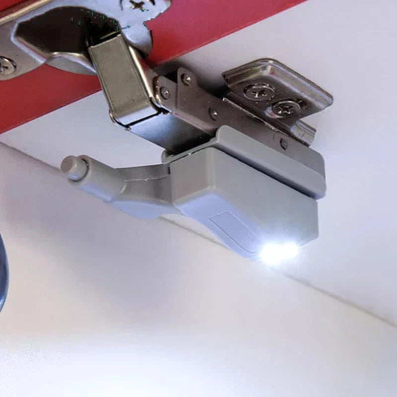 Erleuchten Sie Ihre Schränke automatisch und ganz einfach
